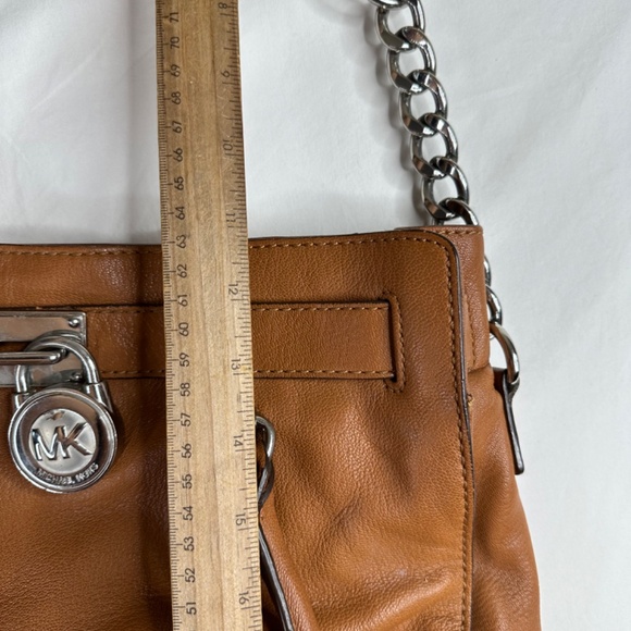 Michael Kors Women's Nouveau Hamilton Tote Pebbled Leather - Picture 11 of 11